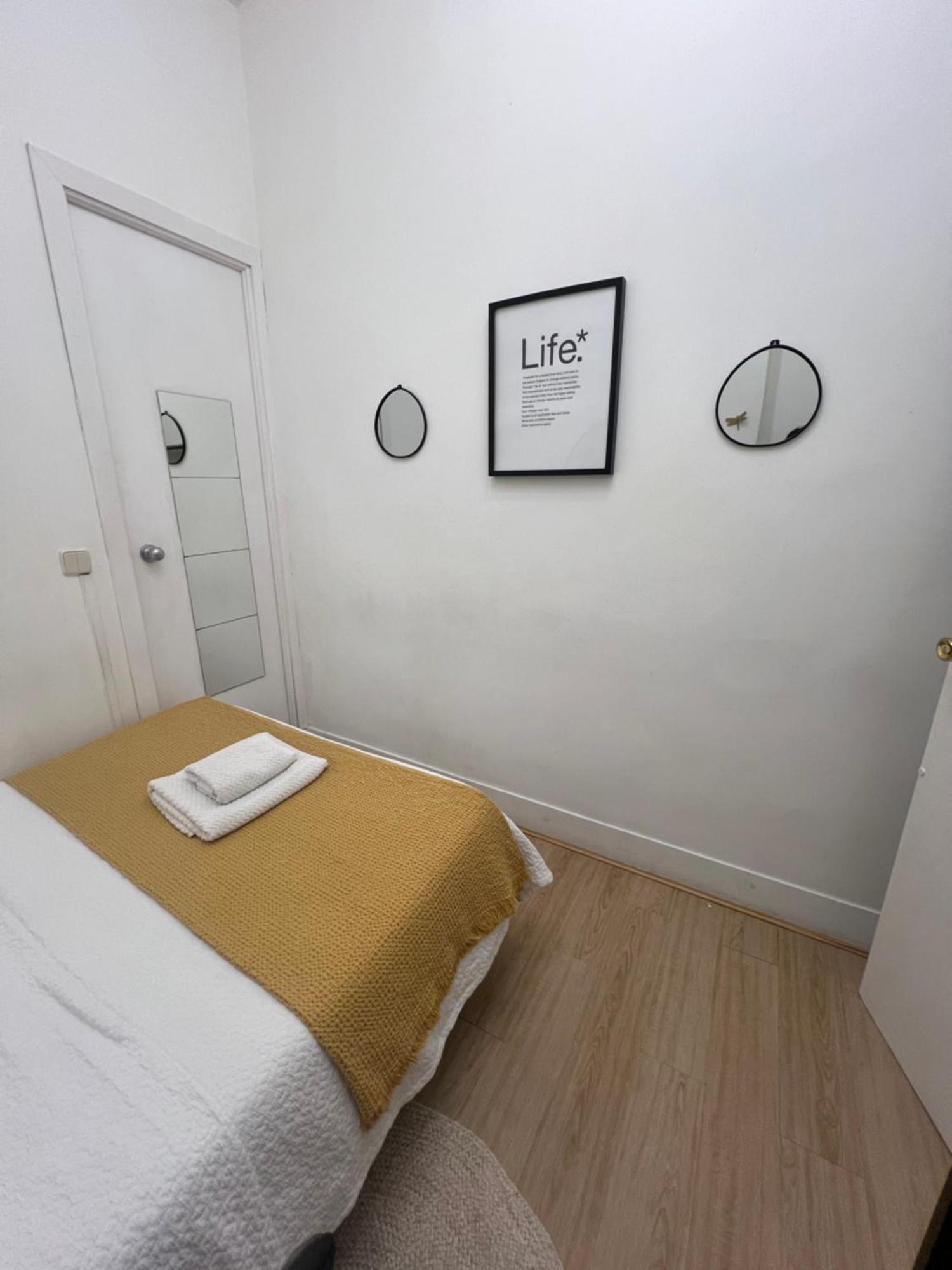 Urban Rooms Fuencarral Madrid Eksteriør billede